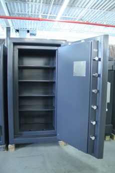 Used ISM Super Treasury 5526 TRTL30X6 High Security Safe